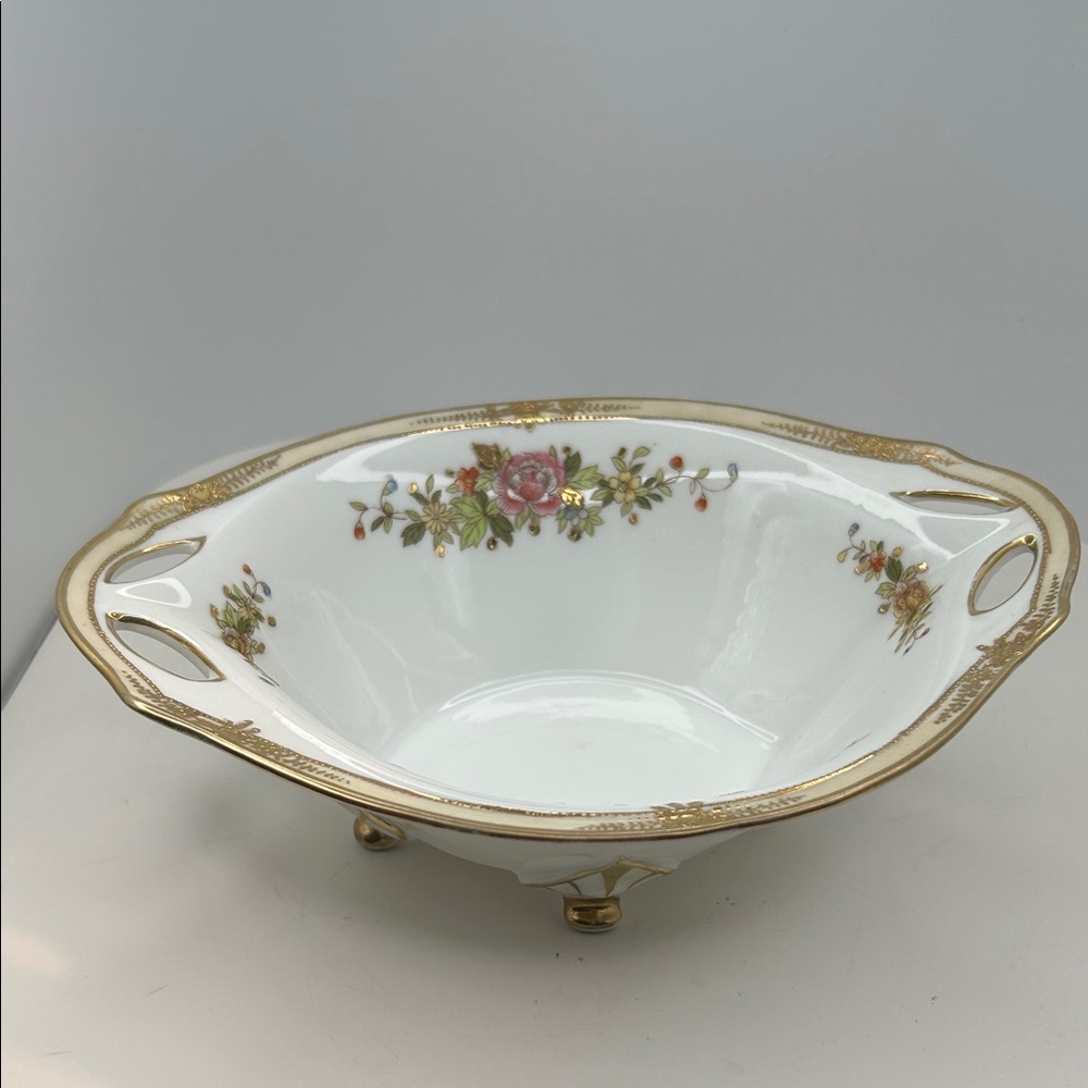 Nippon Hand Painted Floral Gold Gilt Four Footed Oval Serving Bowl Vintage‎